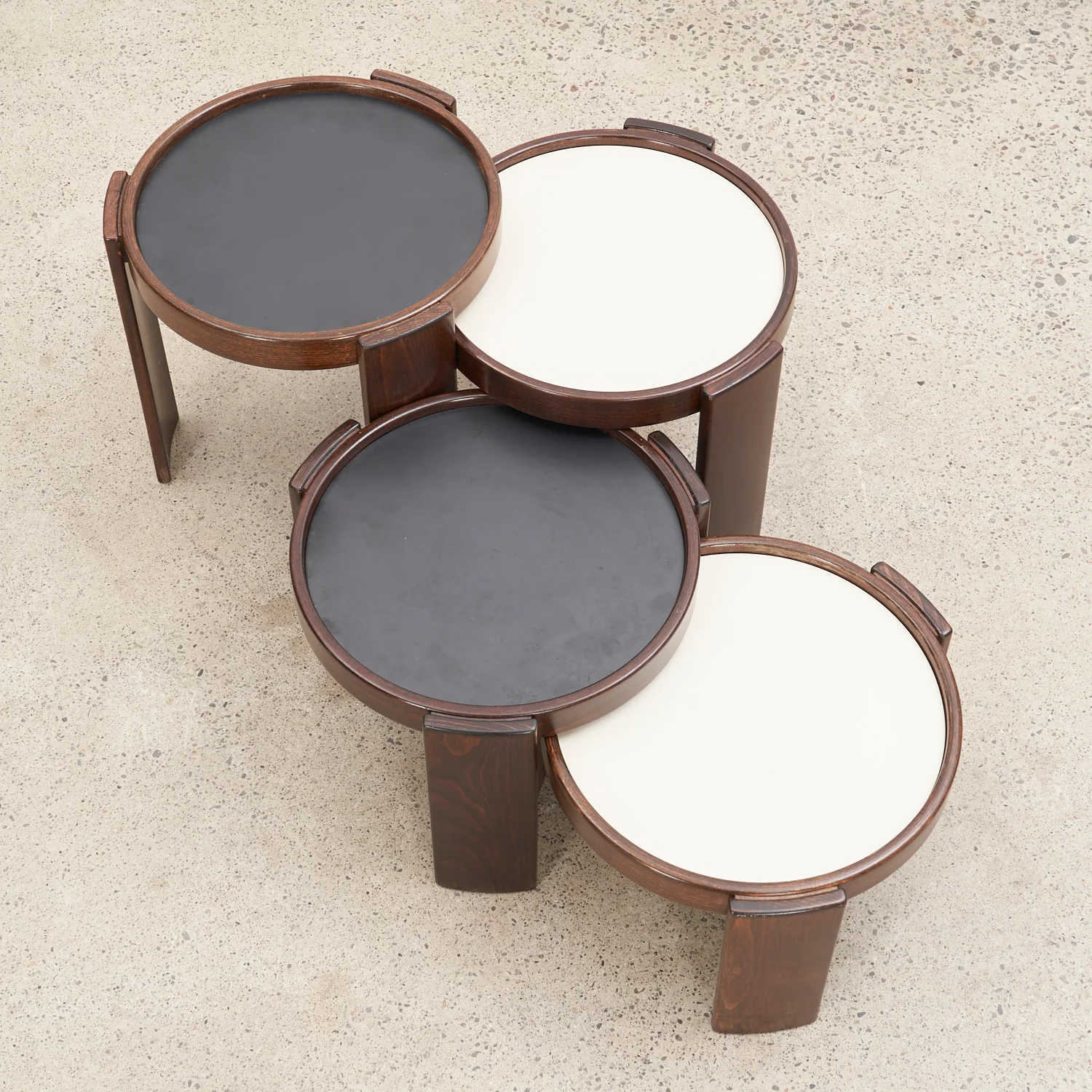 Set of 4 '780' Round Nesting Tables by Gianfranco Frattini for Cassina - Image 4