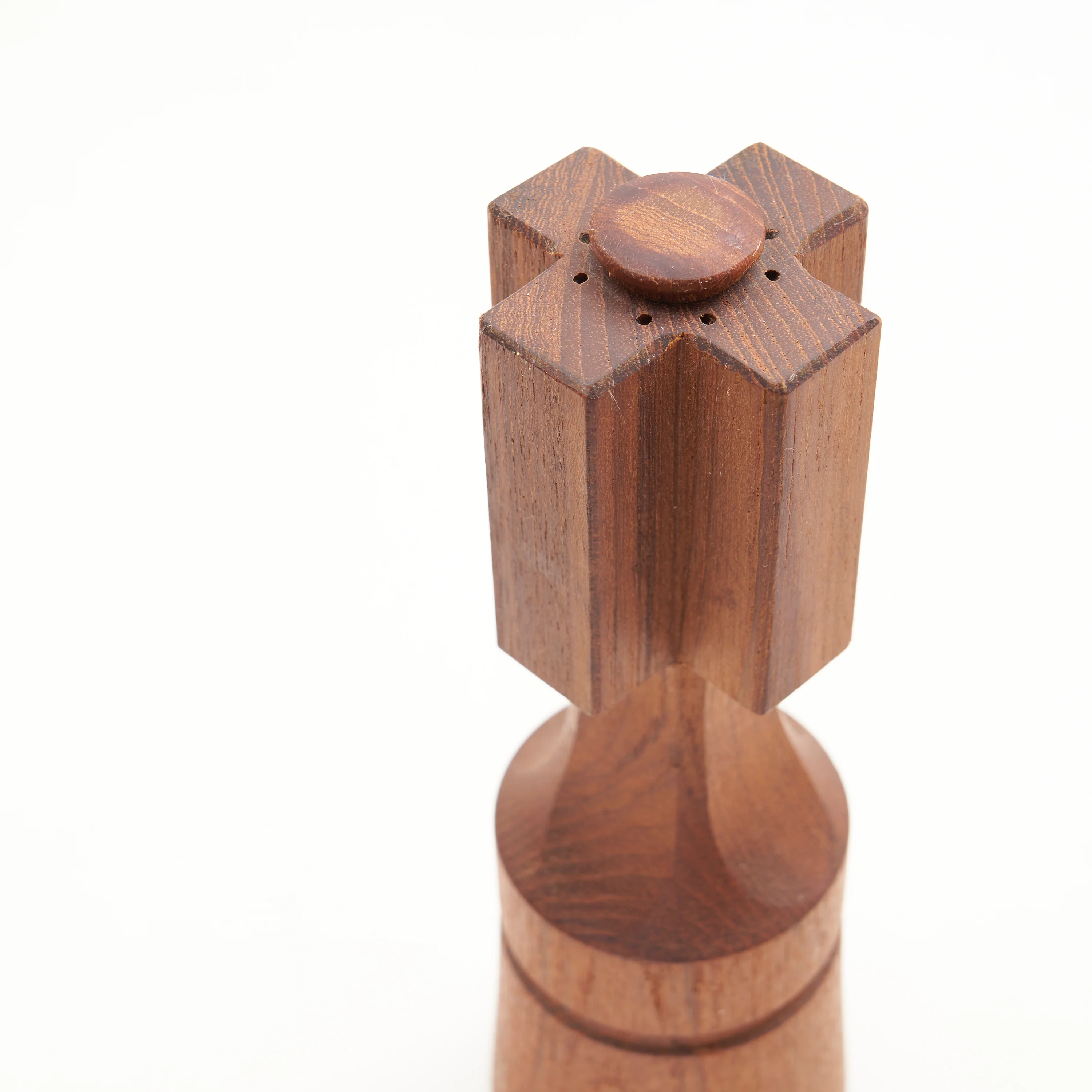 Model 891 Chess King Teak Salt & Pepper Mill by Jens Quistgaard for Dansk - Image 3