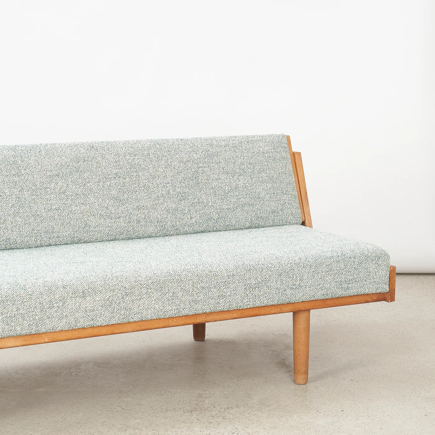Oak GE6 Daybed by Hans Wegner for Getama, Denmark - Image 13