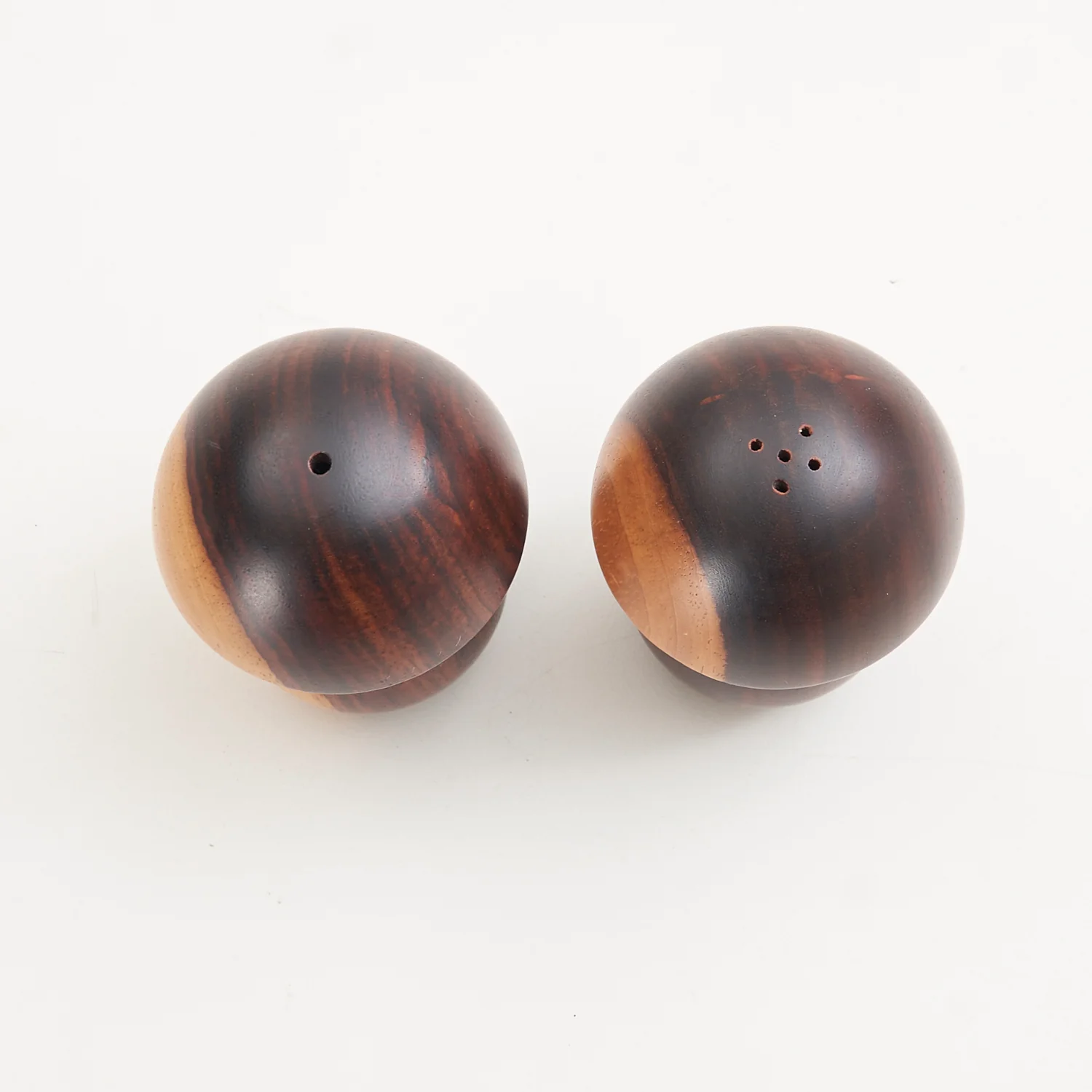Pair of Rosewood Salt & Pepper Shakers - Image 4