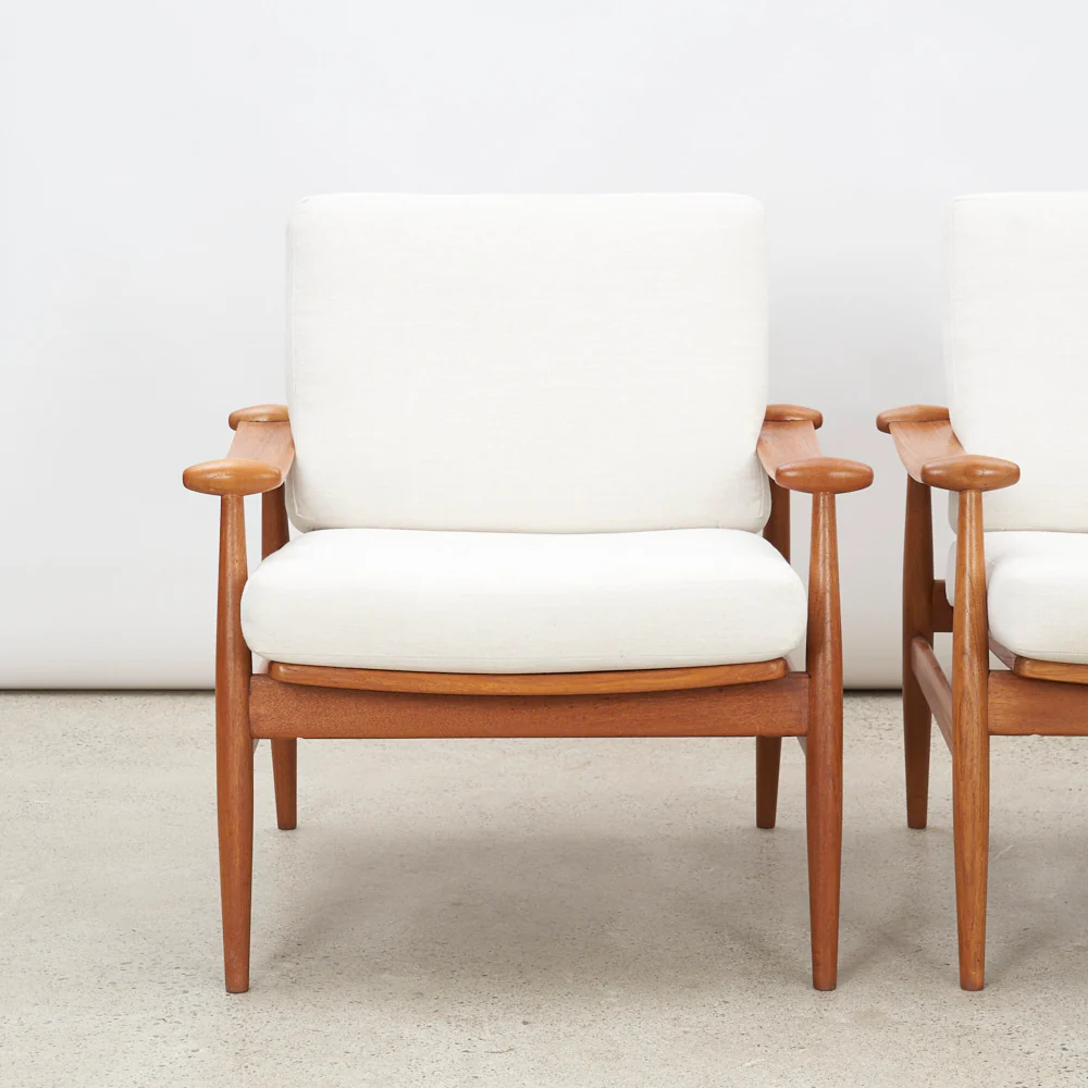 Pair of Teak 'Model 133' aka 'Spade' Lounge Chairs by Finn Juhl for France & Daverkosen, Denmark - Image 7