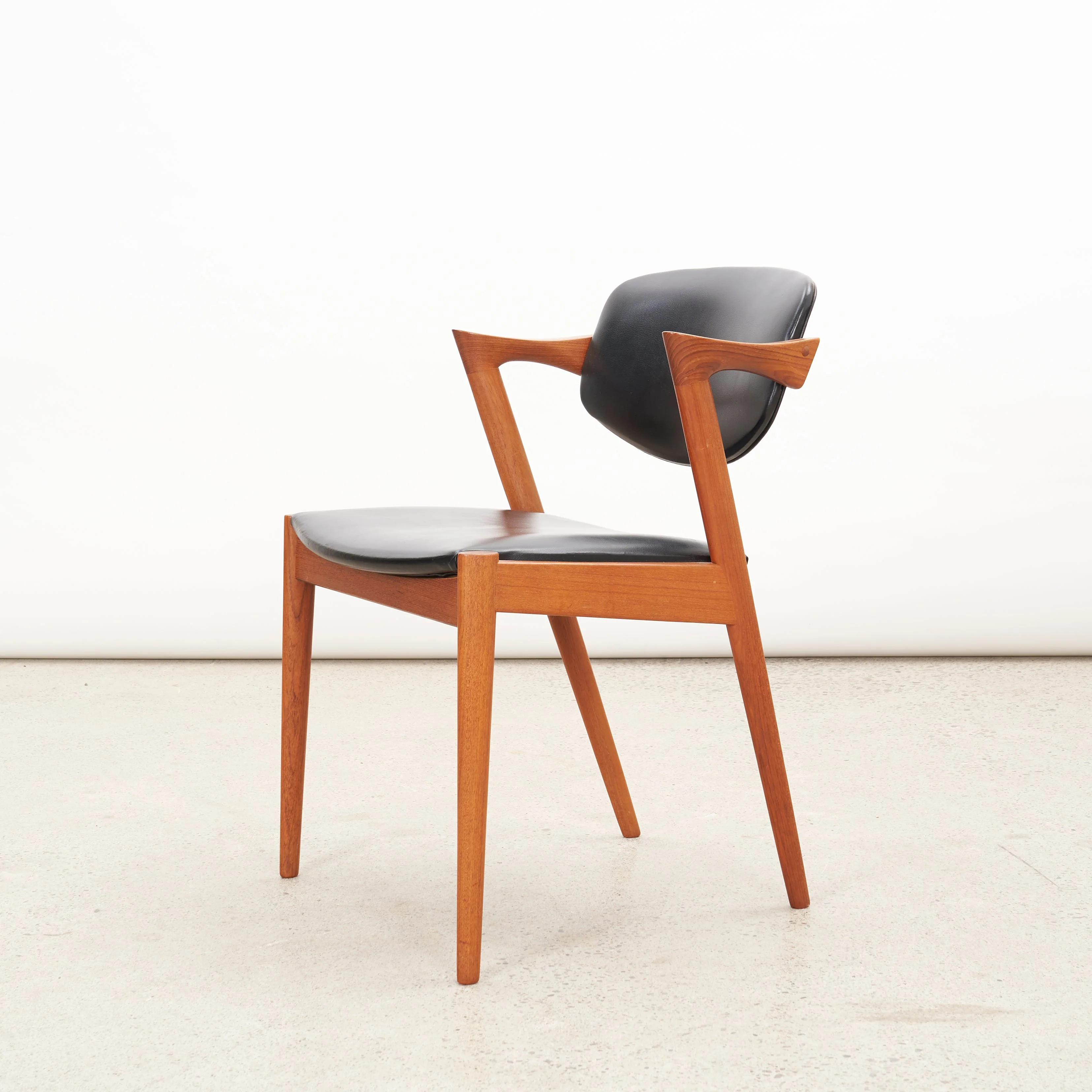 Set of 8 'Model 42' Teak Dining Chairs by Kai Kristiansen - Image 12