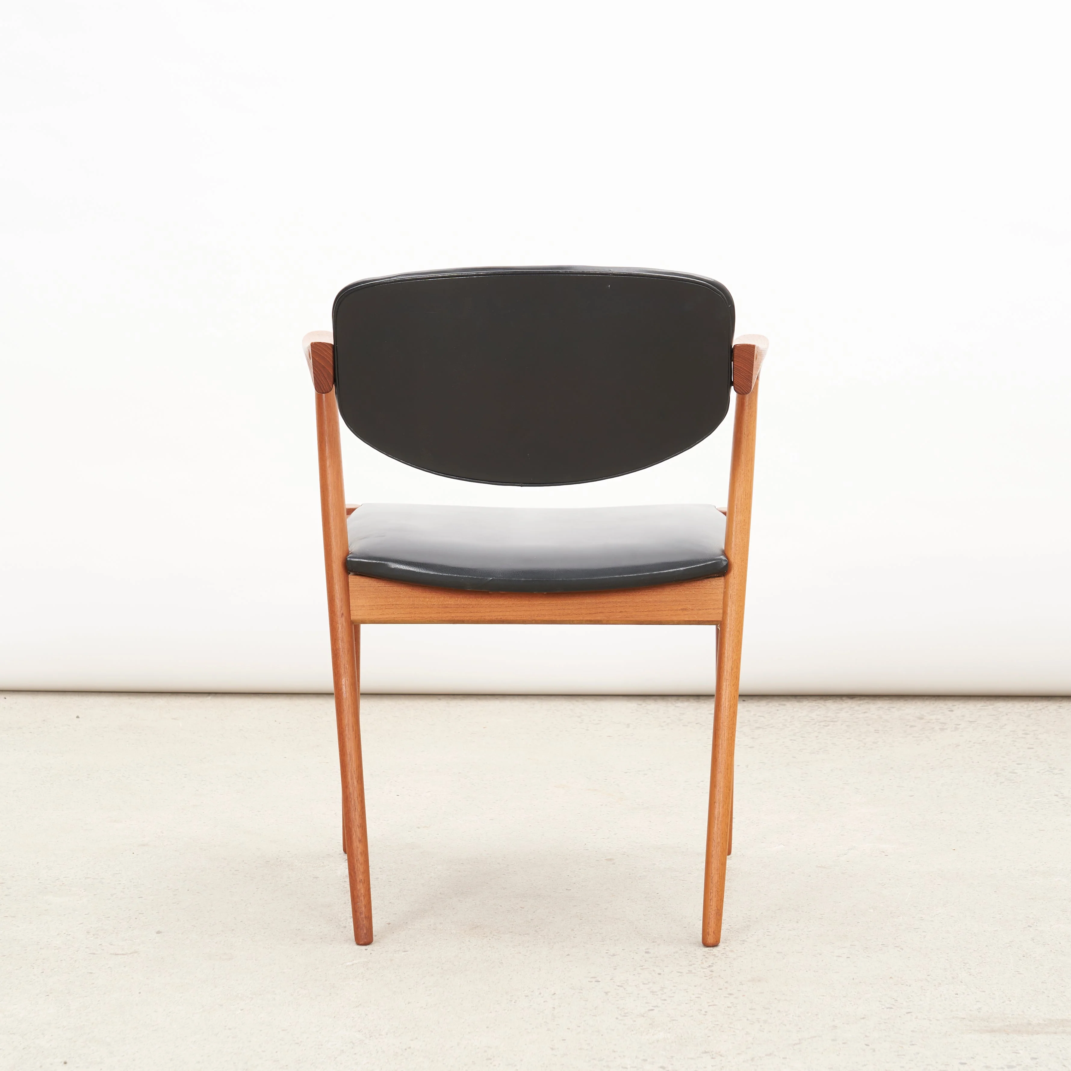 Set of 8 'Model 42' Teak Dining Chairs by Kai Kristiansen - Image 13