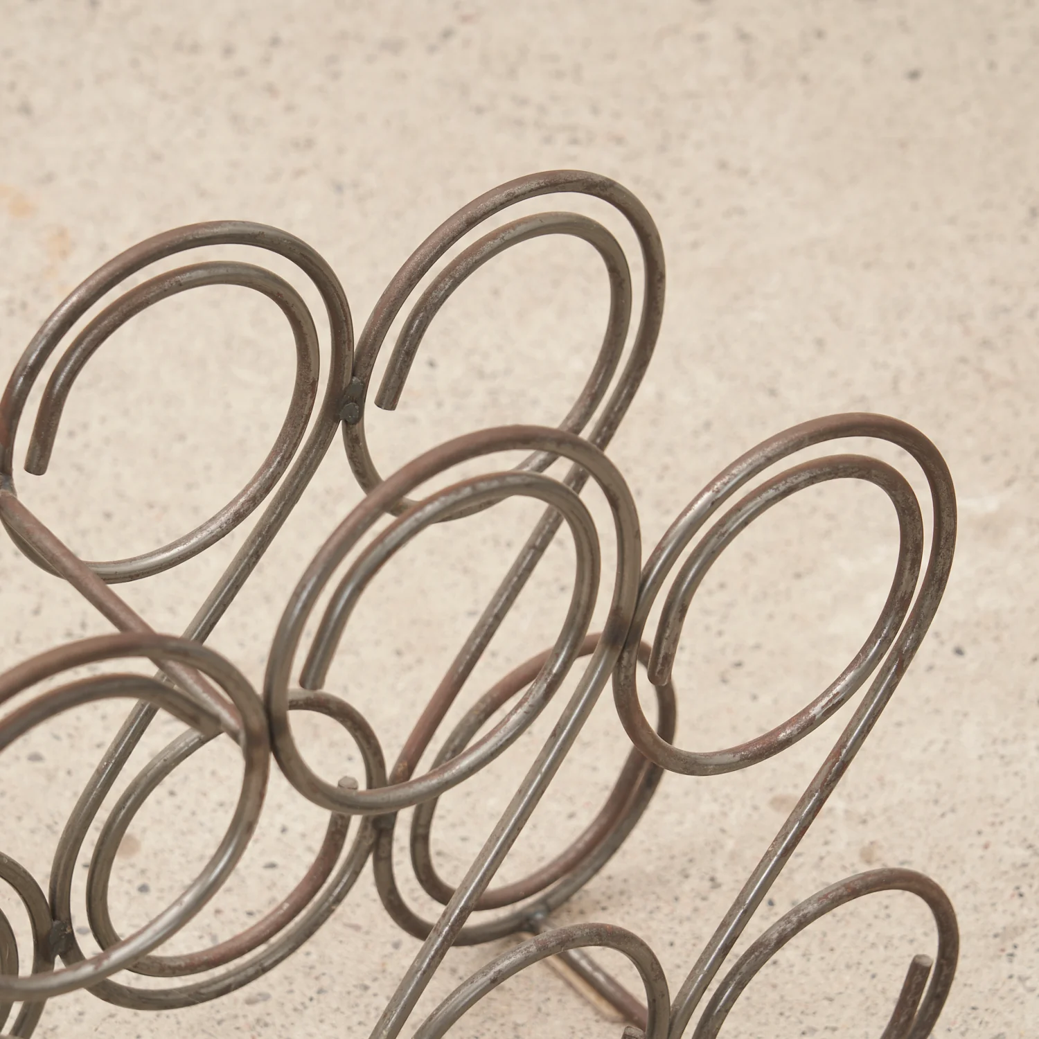 Swirly Wire Wine Rack - Image 3