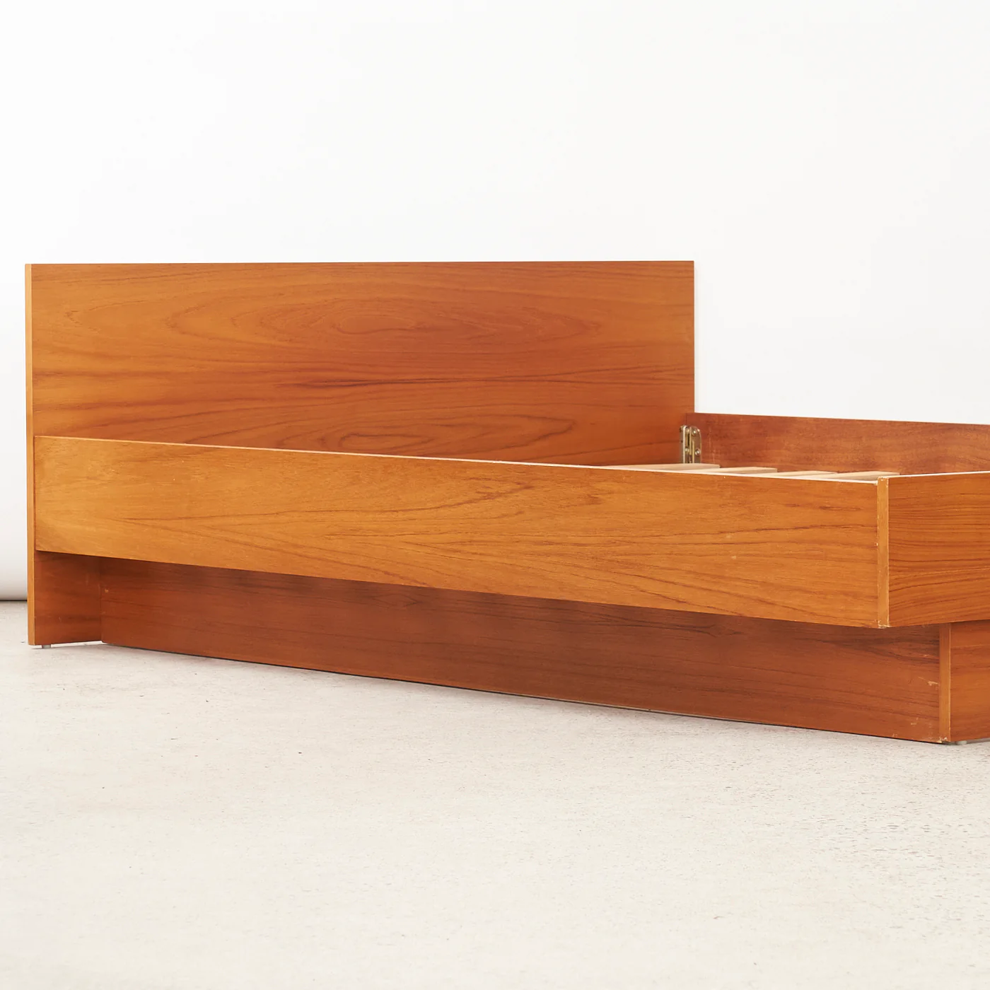Teak Double Bed - Image 3