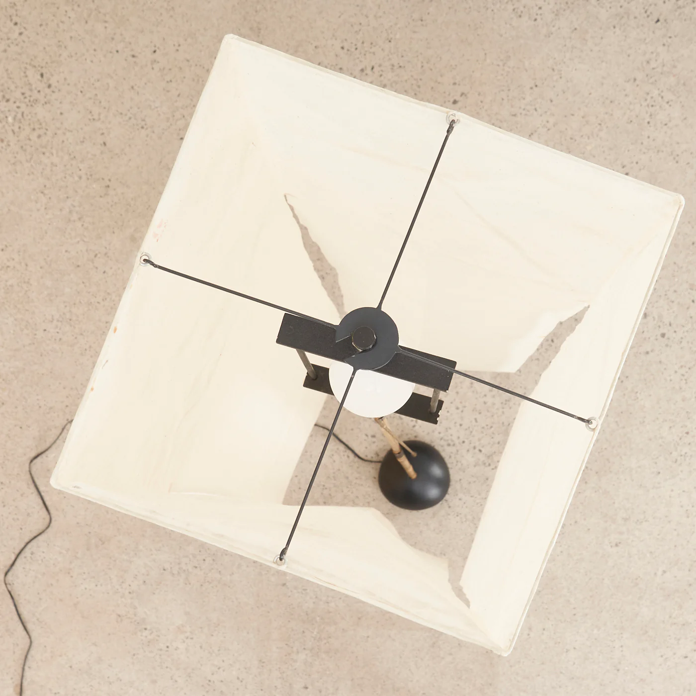 Vintage Akari Floor Lamp by Isamu Noguchi, Japan - Image 7